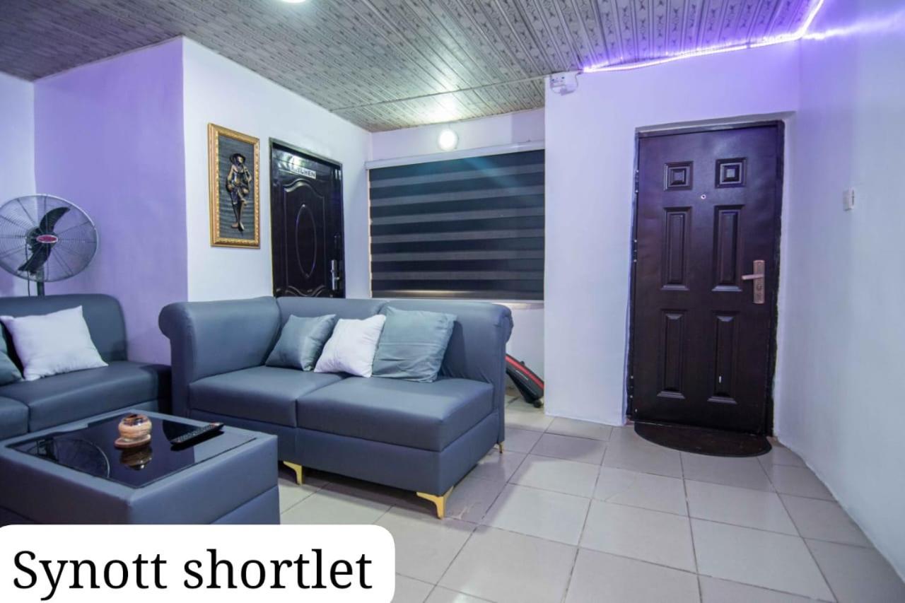 Synott Apartment Ikeja Extérieur photo