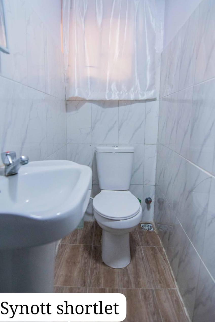 Synott Apartment Ikeja Extérieur photo